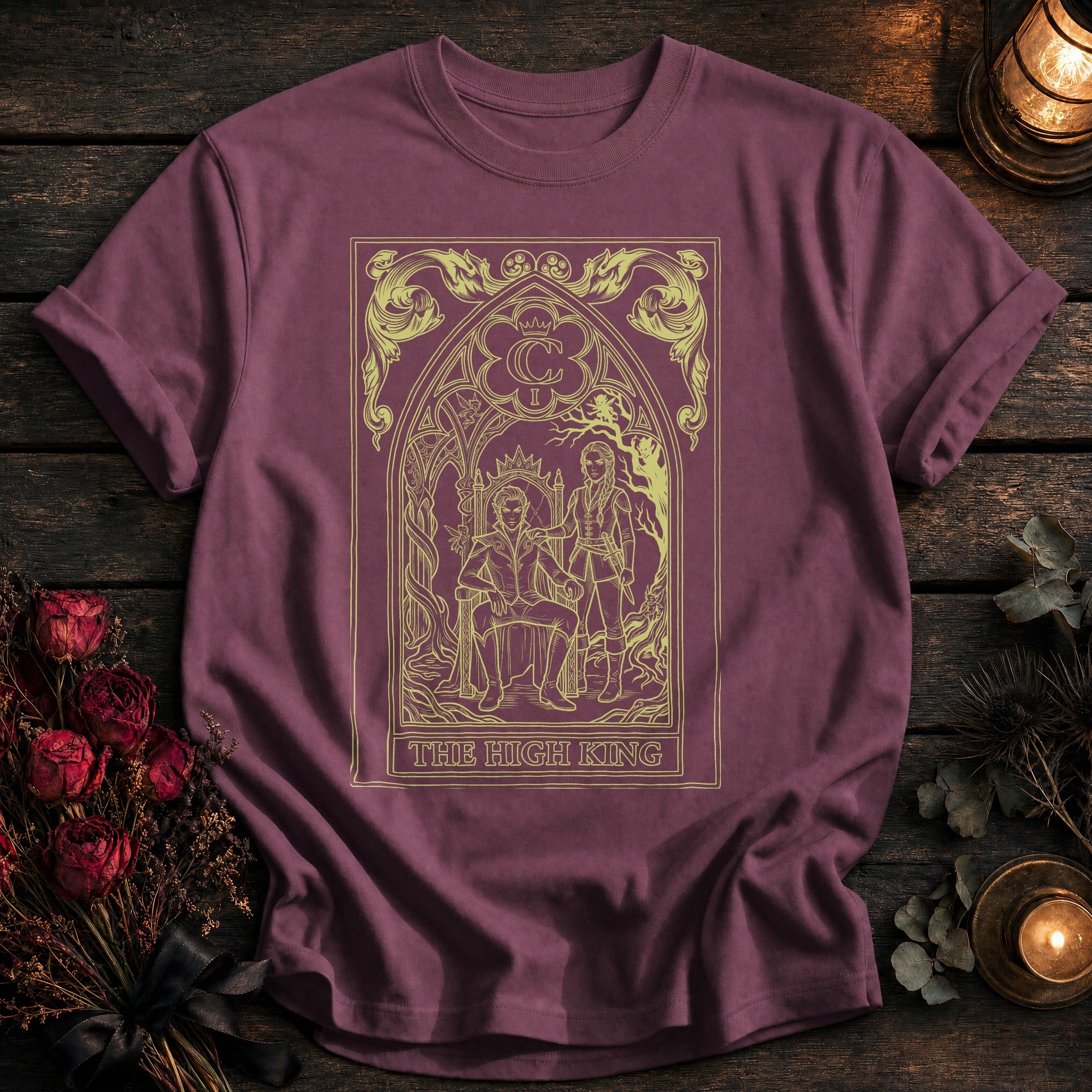 High King Tarot Yellow Outline - Berry